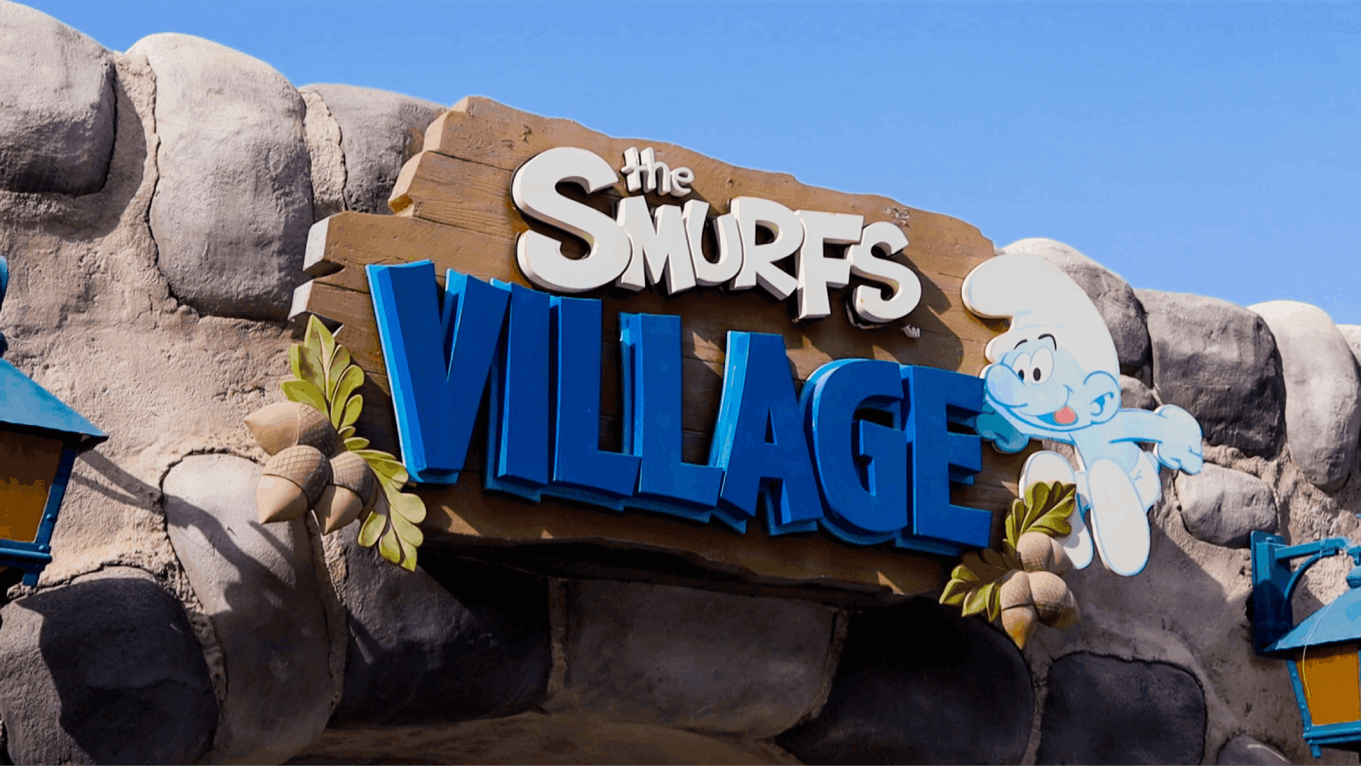 Win a Trip to the Smurfs Village in Dubai! Reward Banner